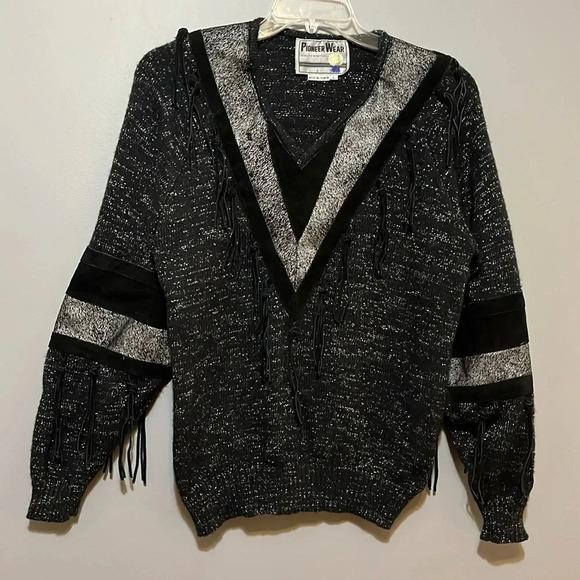 Pioneer Wear | Vintage sparkly sweater w/suede leather detail/tassels women L - Picture 1 of 12